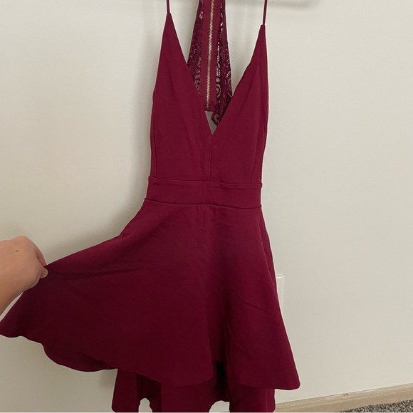 Burgundy Red Short Cocktail Dress | Windsor Women Large | Keyhole Lace Open Back - Picture 3 of 7